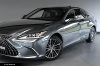 Lexus ES 300 din 2024 cu 29.418 km - oferta LEX163136 - foto 22