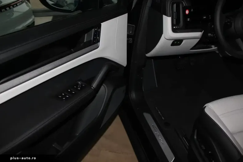 Porsche Cayenne din 2025 cu 20 km - oferta POR163144 - foto 14