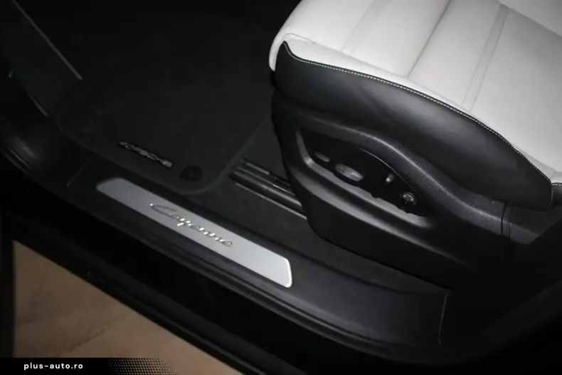 Porsche Cayenne din 2025 cu 20 km - oferta POR163144 - foto 23