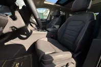 Volkswagen Touareg din 2023 cu 31.985 km - oferta VOL163146 - foto 28