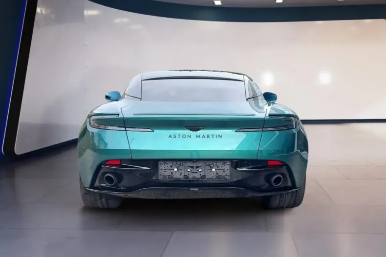 Aston Martin DB12 din 2024 cu 7.294 km - oferta AST163148 - foto 5