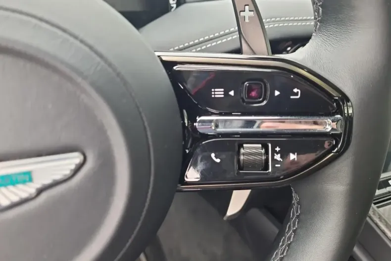 Aston Martin DB12 din 2024 cu 7.294 km - oferta AST163148 - foto 16