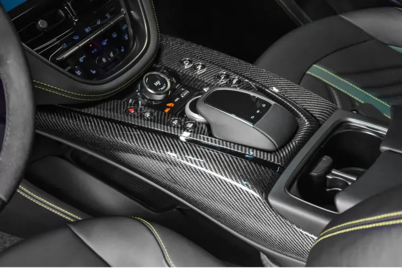 Aston Martin DBX din 2024 cu 11.490 km - oferta AST163150 - foto 13