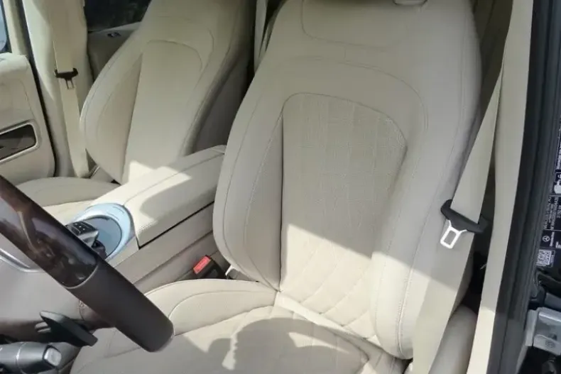 Mercedes-Benz G 400 din 2021 cu 7.100 km - oferta MER163155 - foto 8