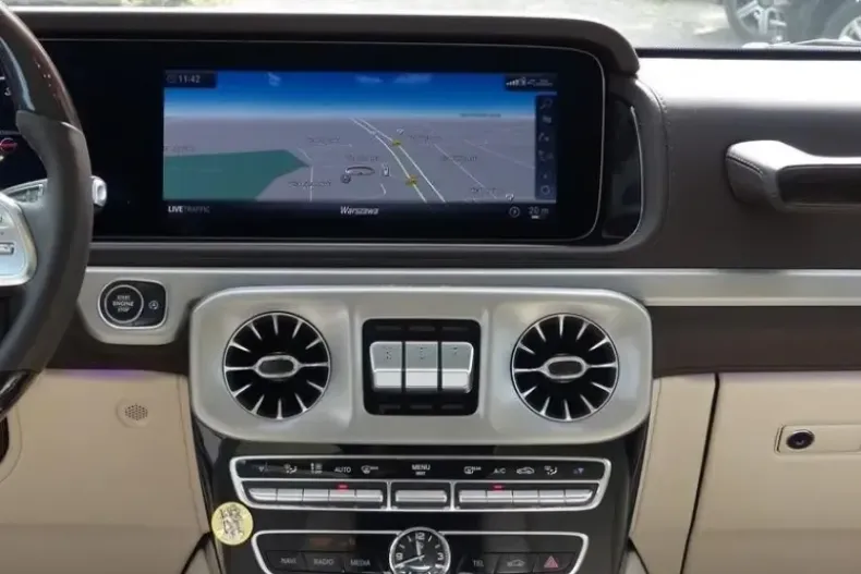 Mercedes-Benz G 400 din 2021 cu 7.100 km - oferta MER163155 - foto 22