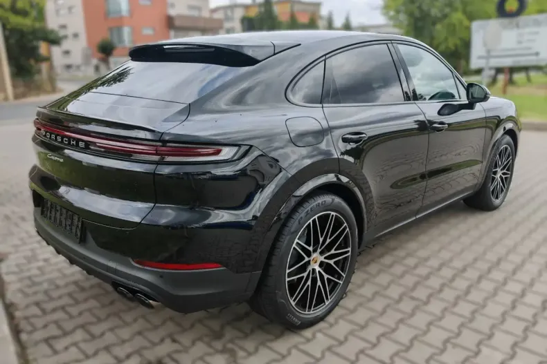 Porsche Cayenne din 2025 cu 50 km - oferta POR163157 - foto 3