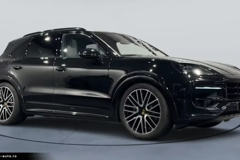 Porsche Cayenne din 2024 cu 62.400 km - oferta POR163161 - foto 11