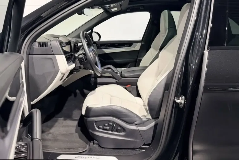 Porsche Cayenne din 2024 cu 62.400 km - oferta POR163161 - foto 17