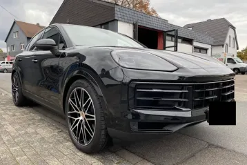 Porsche Cayenne din 2025 - oferta POR163172