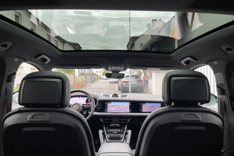 Porsche Cayenne din 2025 cu 6.000 km - oferta POR163172 - foto 15