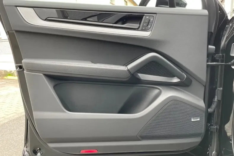 Porsche Cayenne din 2025 cu 6.000 km - oferta POR163172 - foto 22