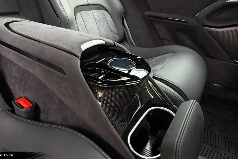 Ferrari Purosangue din 2024 cu 2.050 km - oferta FER163176 - foto 29