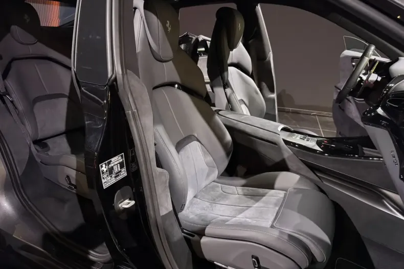 Ferrari Purosangue din 2024 cu 4.430 km - oferta FER163177 - foto 13