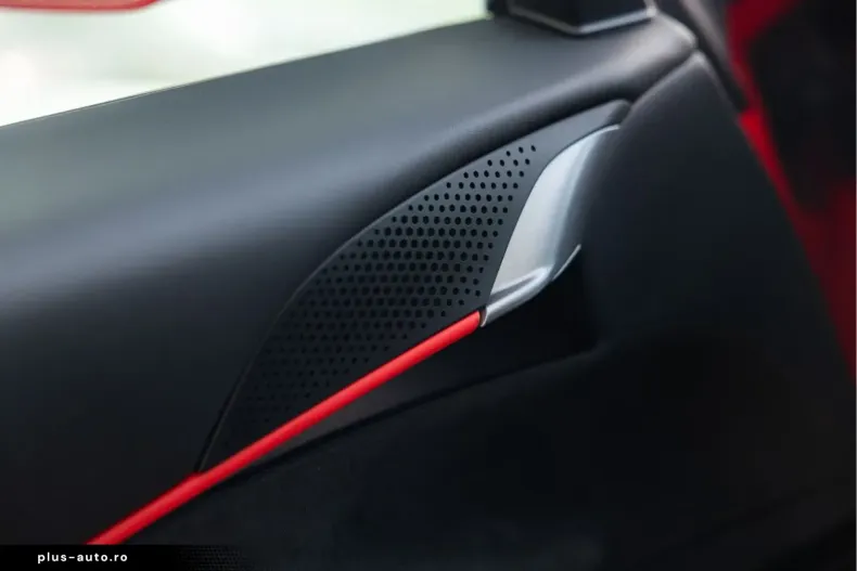 Ferrari Roma din 2024 cu 4.600 km - oferta FER163178 - foto 17