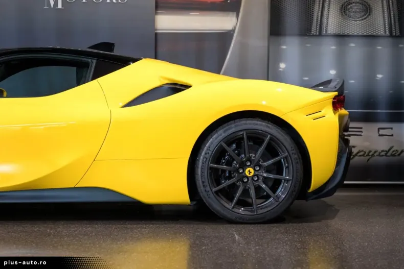 Ferrari SF90 din 2024 cu 2.500 km - oferta FER163179 - foto 5