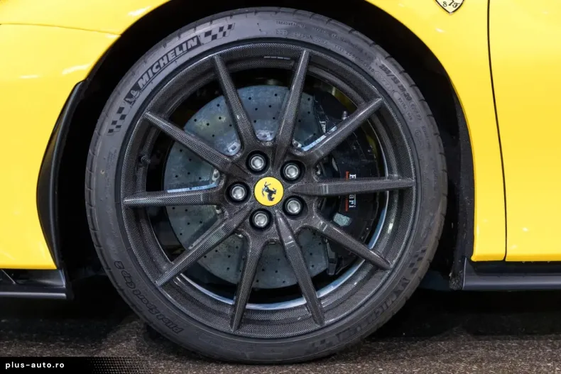 Ferrari SF90 din 2024 cu 2.500 km - oferta FER163179 - foto 6