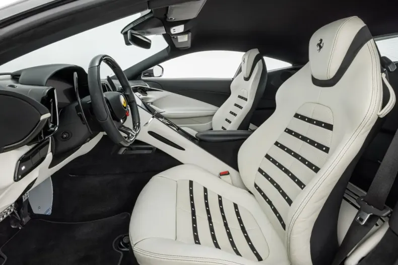 Ferrari Roma din 2024 cu 7.500 km - oferta FER163180 - foto 2