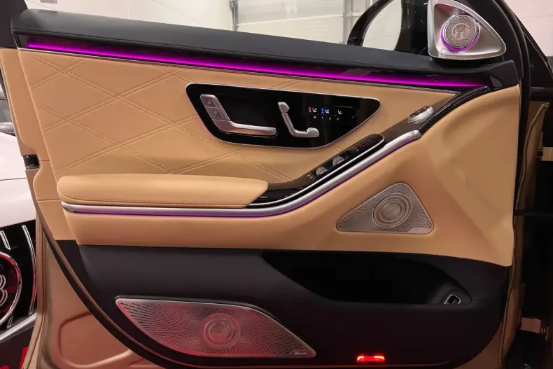 Mercedes-Benz S 63 AMG din 2024 cu 10.740 km - oferta MER163181 - foto 18