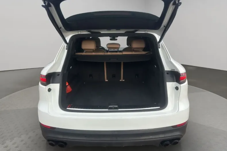 Porsche Cayenne din 2022 cu 52.868 km - oferta POR163191 - foto 9