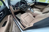 Porsche Cayenne din 2022 cu 52.868 km - oferta POR163191 - foto 21