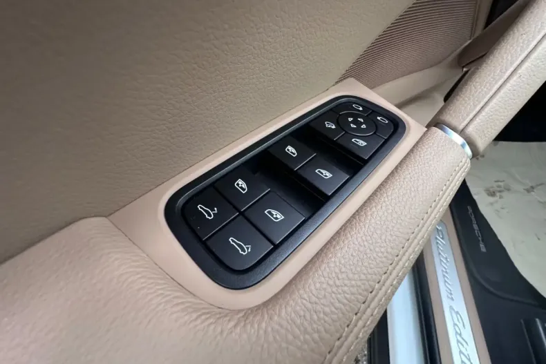 Porsche Cayenne din 2022 cu 52.868 km - oferta POR163191 - foto 22