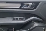Porsche Cayenne din 2022 cu 96.952 km - oferta POR163192 - foto 13
