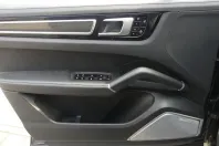 Porsche Cayenne din 2021 cu 75.340 km - oferta POR163196 - foto 23