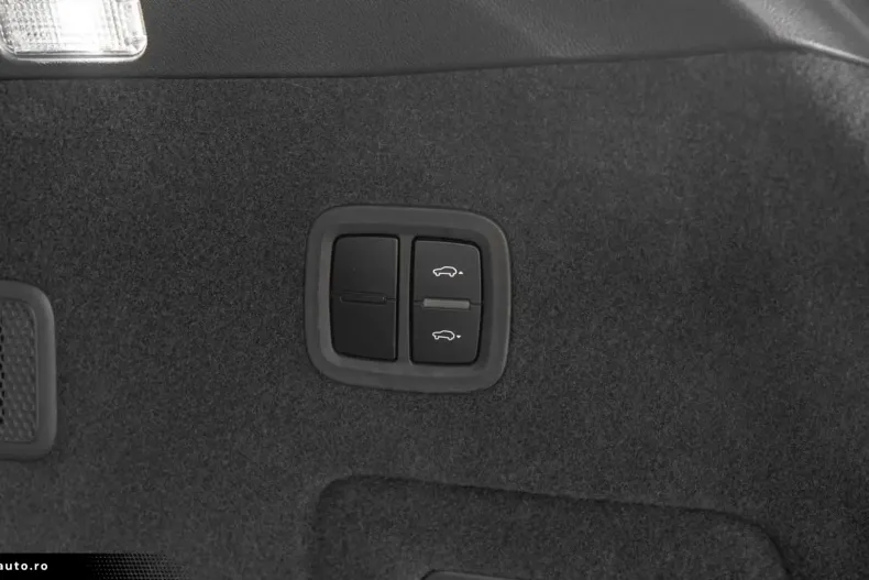 Porsche Cayenne din 2022 cu 98.860 km - oferta POR163198 - foto 7