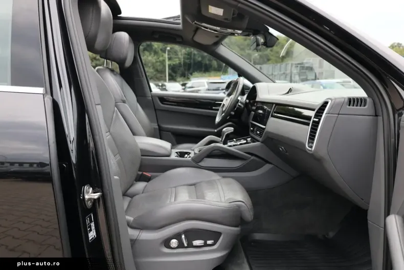 Porsche Cayenne din 2020 cu 104.849 km - oferta POR163199 - foto 16