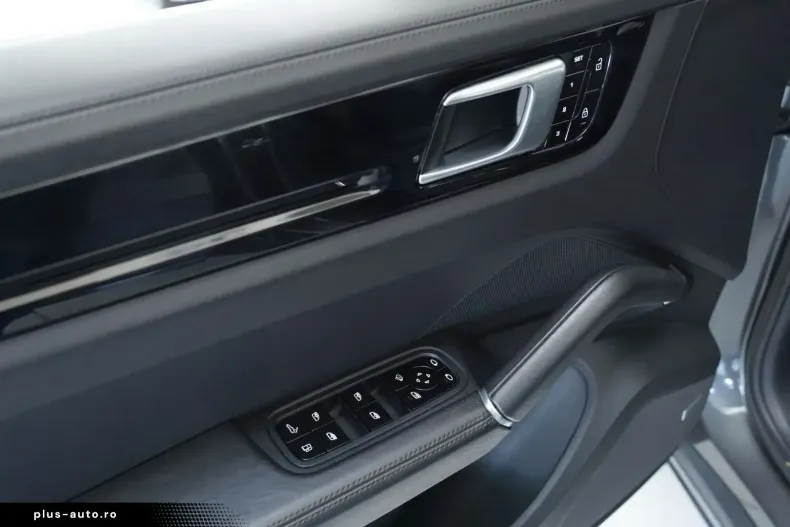 Porsche Cayenne din 2020 cu 85.800 km - oferta POR163200 - foto 12