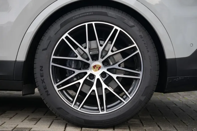 Porsche Cayenne din 2024 cu 24.000 km - oferta POR163203 - foto 17