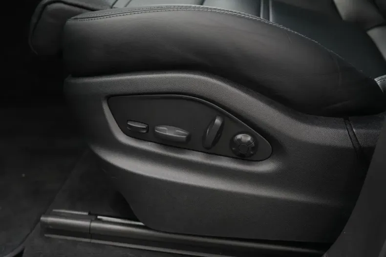 Porsche Cayenne din 2024 cu 24.000 km - oferta POR163203 - foto 22