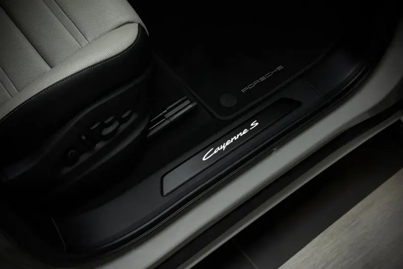 Porsche Cayenne din 2024 cu 70.000 km - oferta POR163206 - foto 24