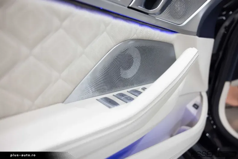 BMW M8 din 2024 cu 9.400 km - oferta BMW163213 - foto 15
