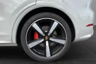 Porsche Cayenne din 2023 cu 68.100 km - oferta POR163218 - foto 8