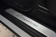 Porsche Cayenne din 2023 cu 68.100 km - oferta POR163218 - foto 21