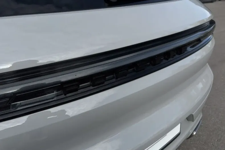 Porsche Cayenne din 2023 cu 68.100 km - oferta POR163218 - foto 27