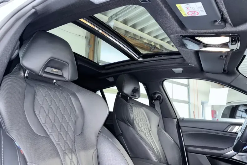 BMW X6 din 2022 cu 65.588 km - oferta BMW163228 - foto 9