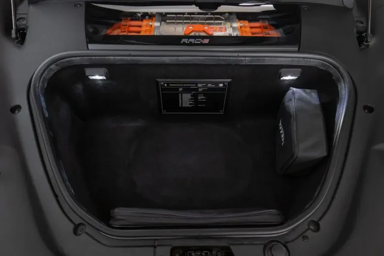 Ferrari SF90 din 2022 cu 7.300 km - oferta FER163235 - foto 22