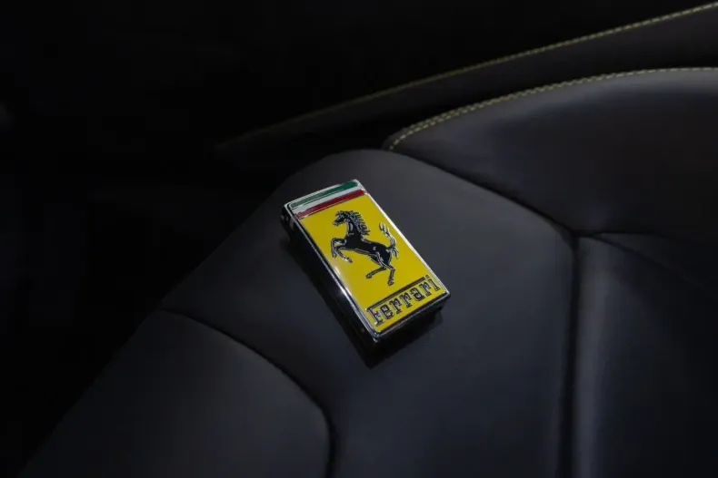 Ferrari SF90 din 2022 cu 7.300 km - oferta FER163235 - foto 28