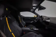 Ferrari SF90 din 2022 cu 7.300 km - oferta FER163235 - foto 32