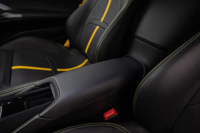 Ferrari SF90 din 2022 cu 7.300 km - oferta FER163235 - foto 35