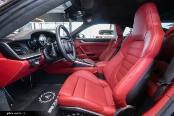 Porsche 911 din 2023 - oferta POR163240