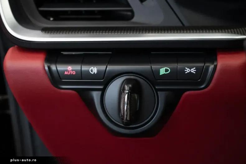 Porsche 911 din 2023 cu 4.955 km - oferta POR163240 - foto 41