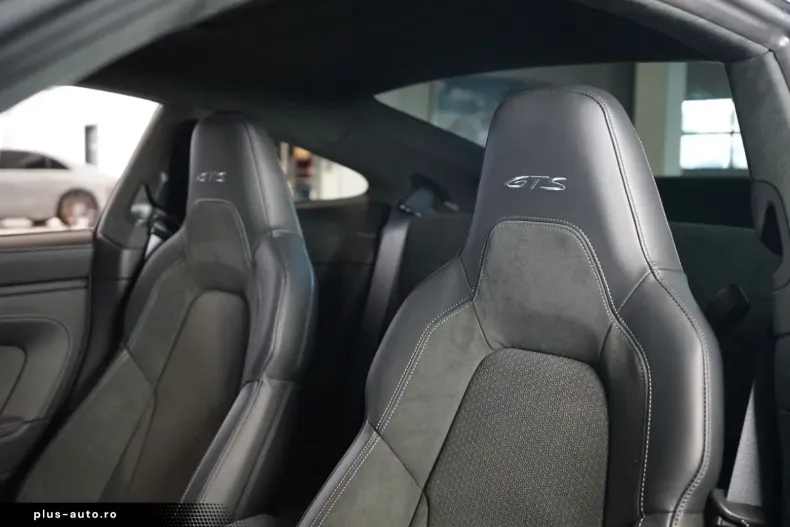 Porsche 911 din 2025 cu 5.338 km - oferta POR163241 - foto 17