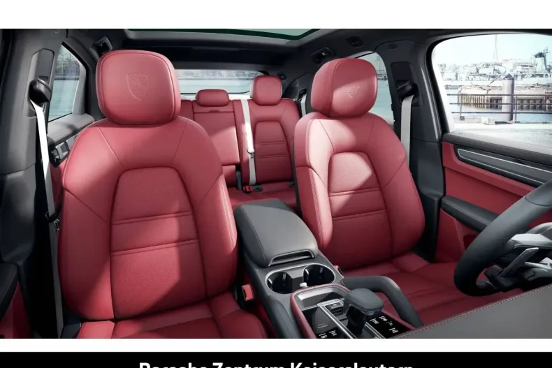 Porsche Cayenne din 2023 cu 61.900 km - oferta POR163245 - foto 6