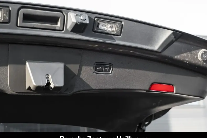 Porsche Cayenne din 2022 cu 50.150 km - oferta POR163246 - foto 33