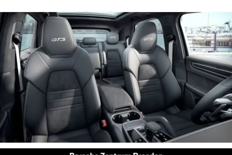 Porsche Cayenne din 2023 cu 41.100 km - oferta POR163247 - foto 6