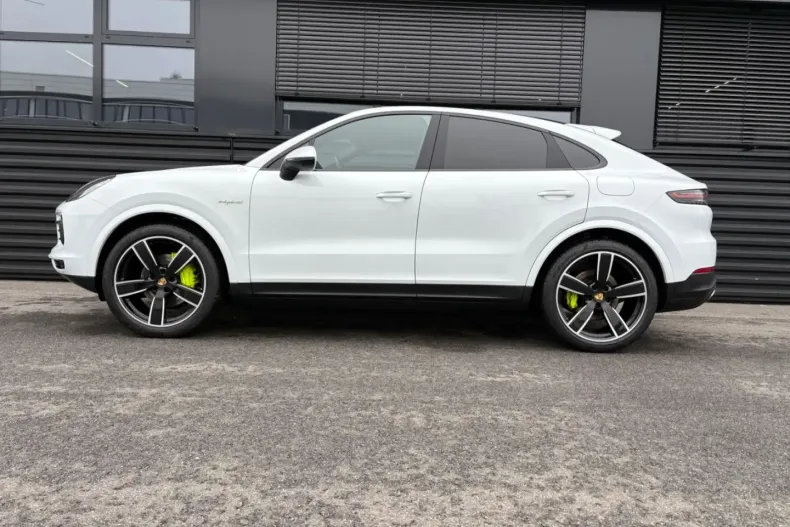 Porsche Cayenne din 2022 cu 34.700 km - oferta POR163251 - foto 1