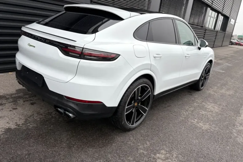 Porsche Cayenne din 2022 cu 34.700 km - oferta POR163251 - foto 9